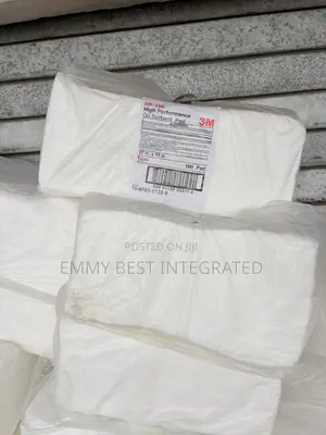 3M HP-156 High Performance Oil Sorbent Pads