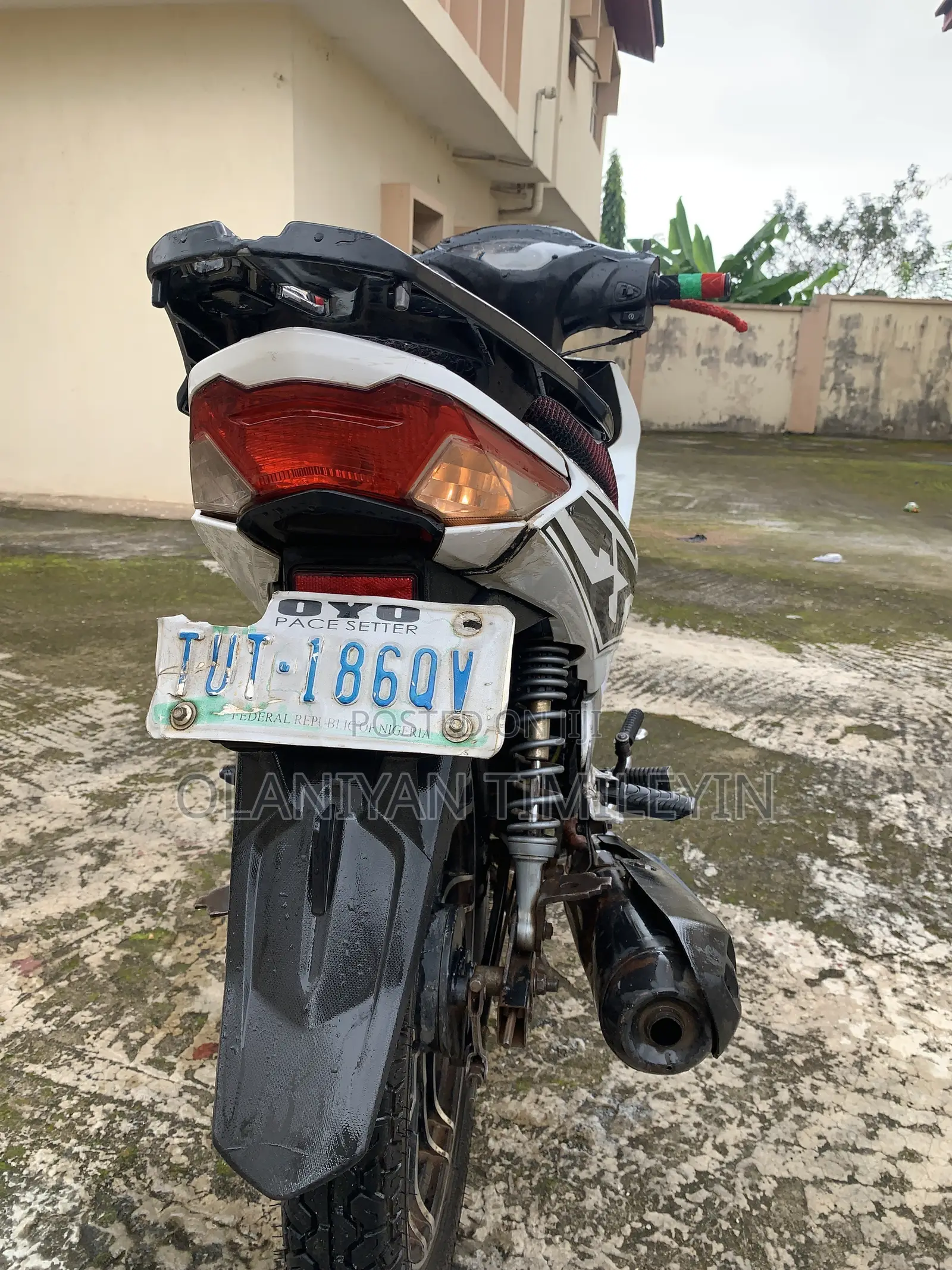 Motorcycle 2024 White