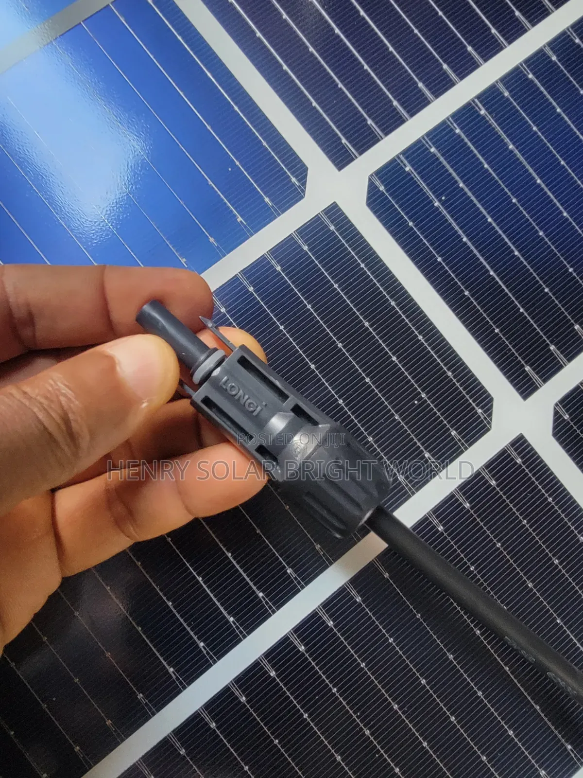 LongI 650w Bifacial Panels