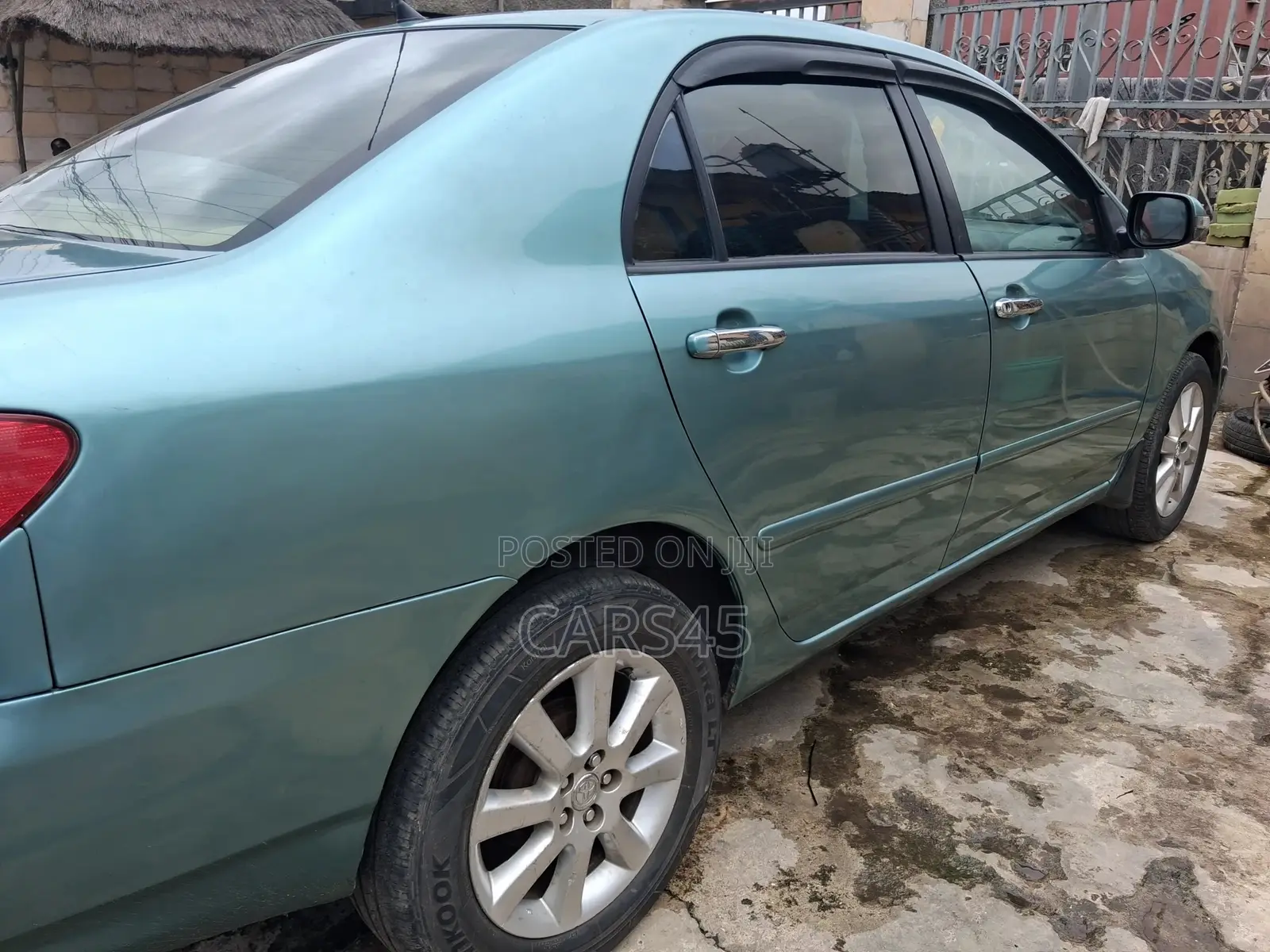 Toyota Corolla 2005 Green