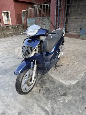 Honda 2014 Blue