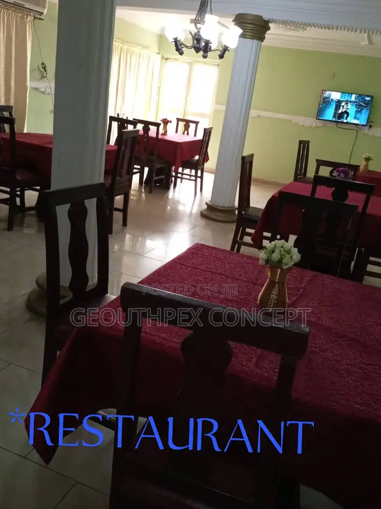 43 Room Functioning Hotel in Alakia