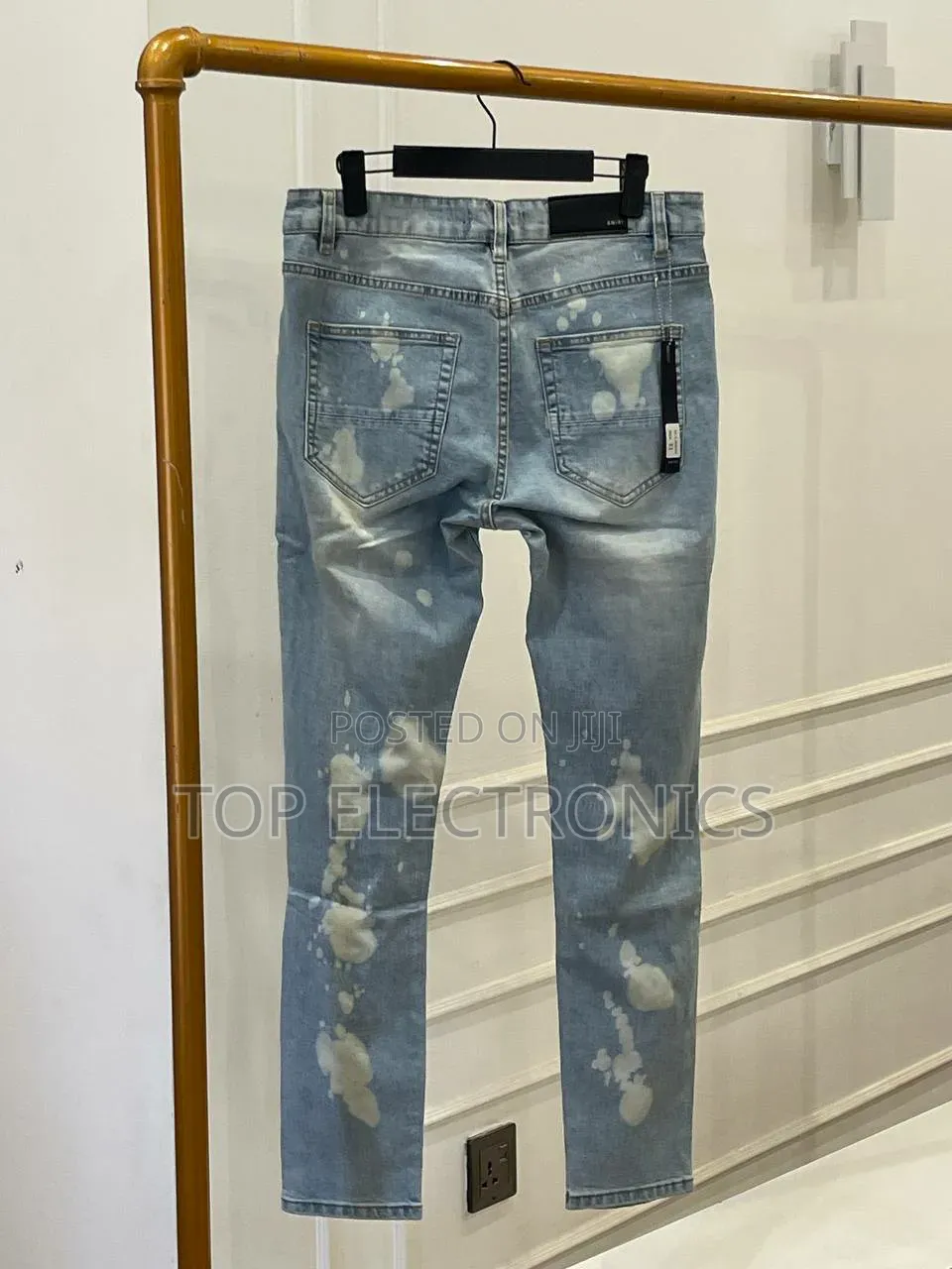 High Guality Straight Jeans