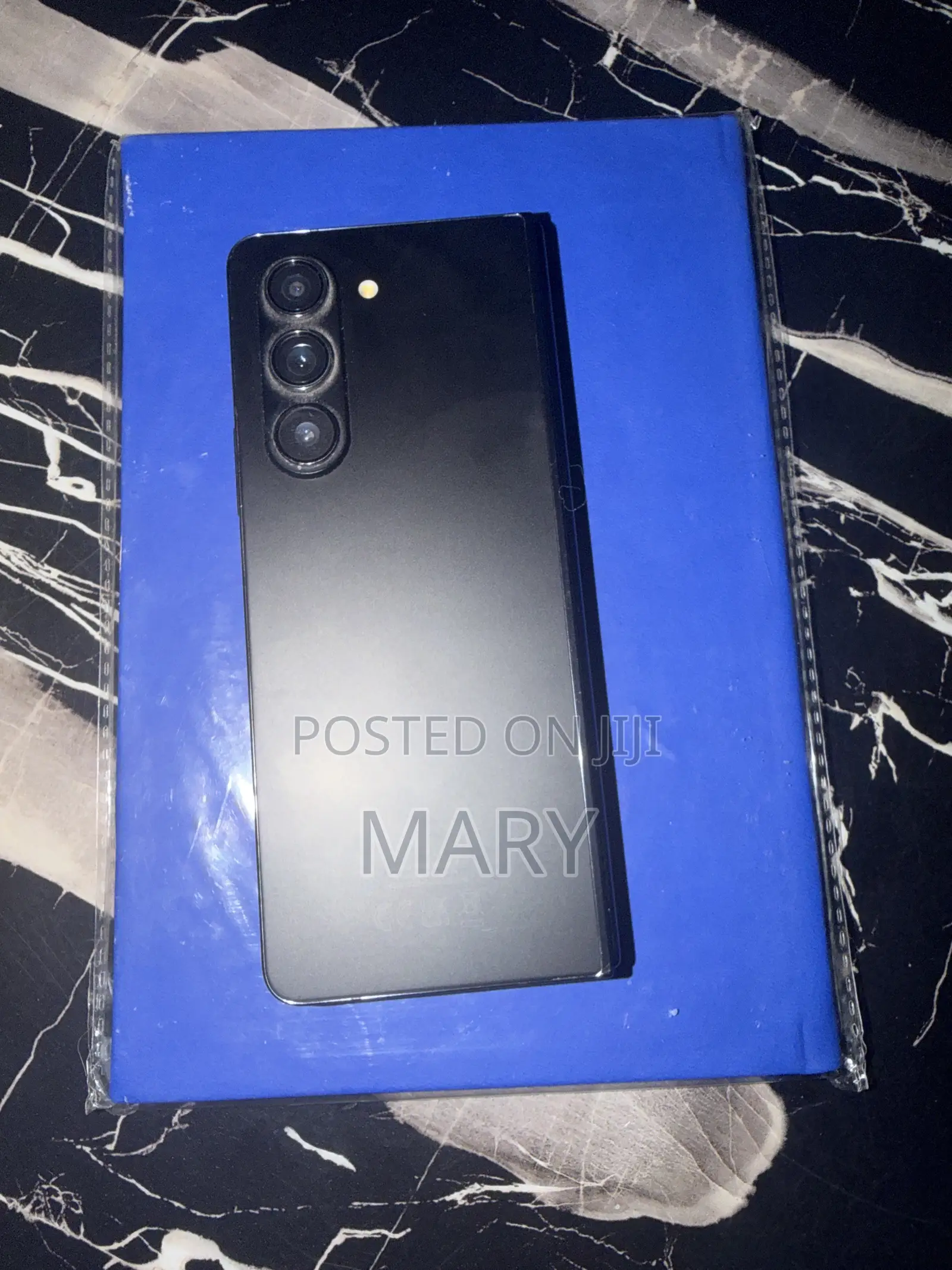 Samsung Z 16 GB Black