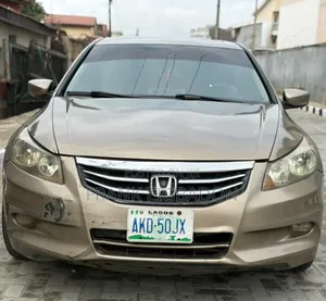 Honda Accord 2008 Gold