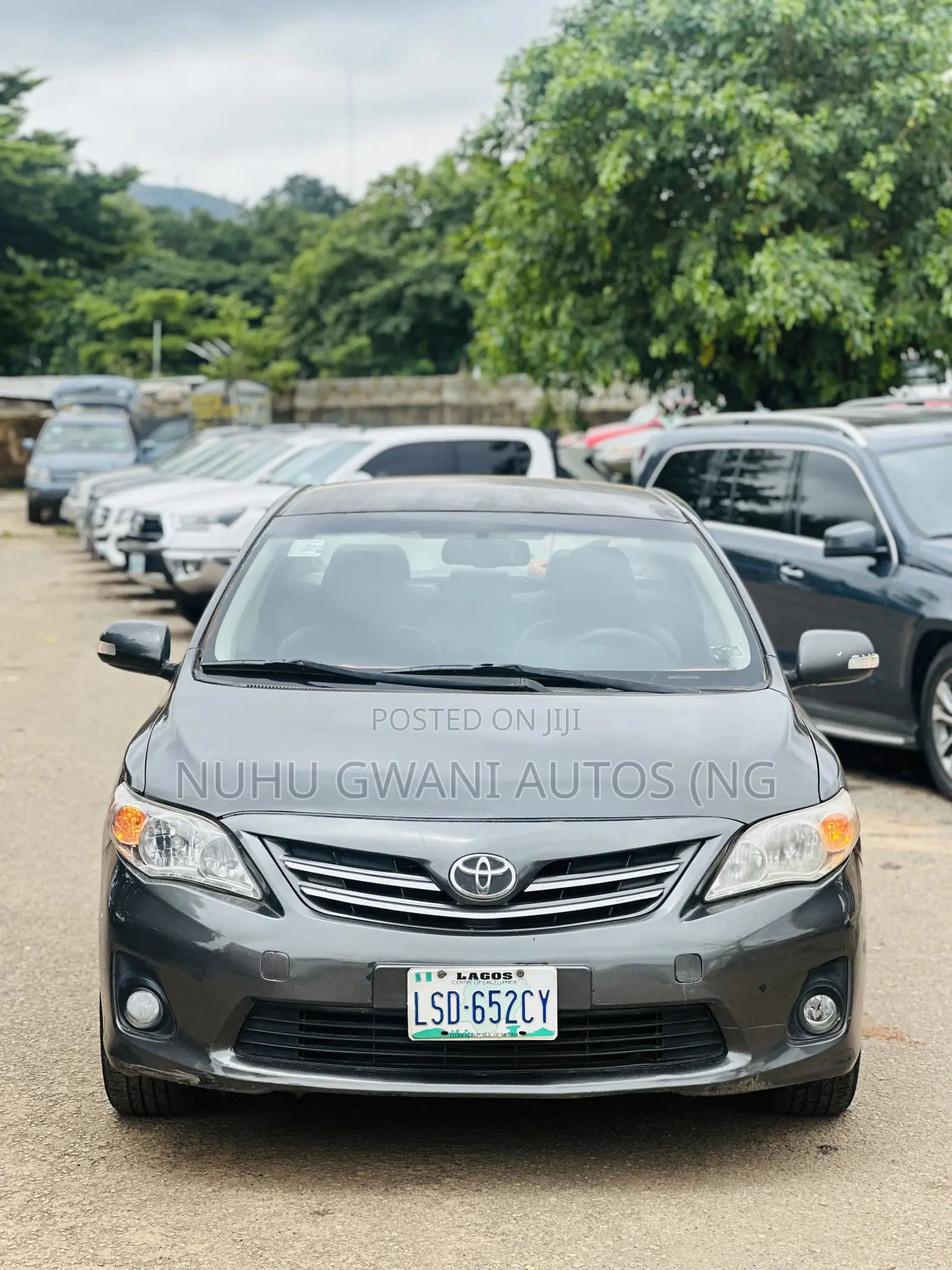 Toyota Corolla 2012 Gray