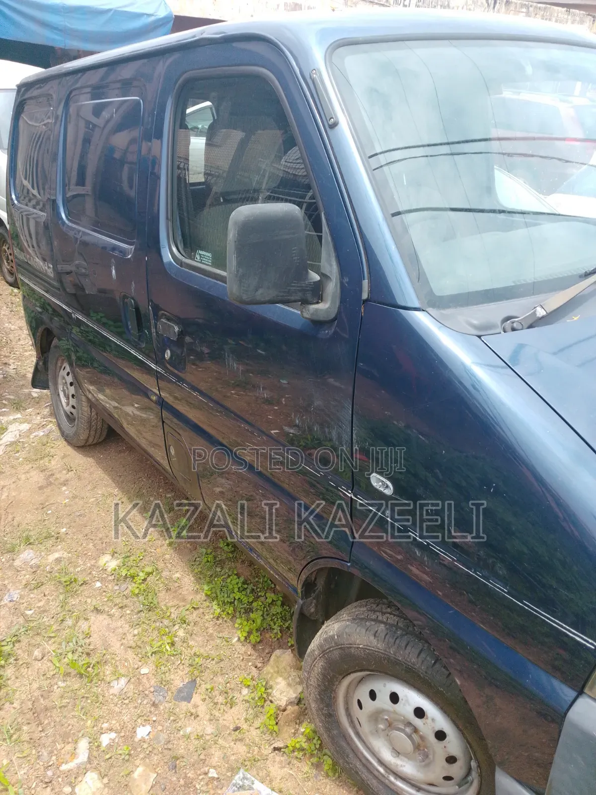 Suzuki APV Minibus 2004 Blue