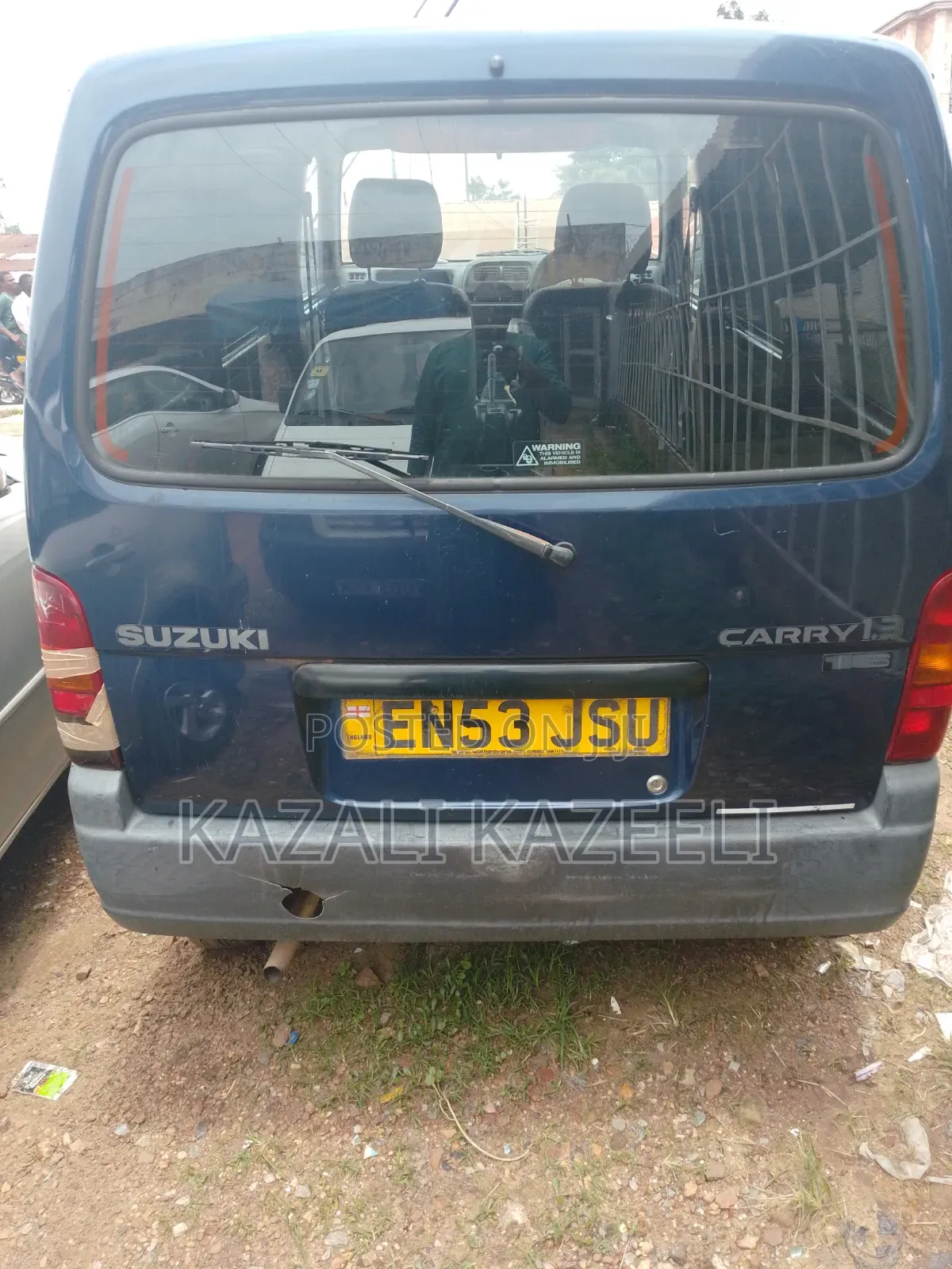 Suzuki APV Minibus 2004 Blue