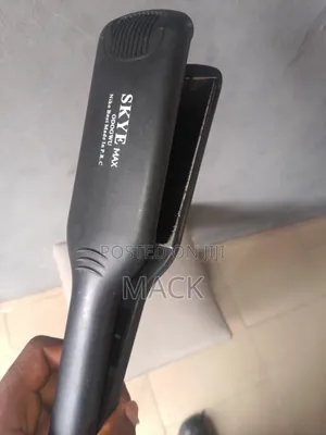 Hair Straightener