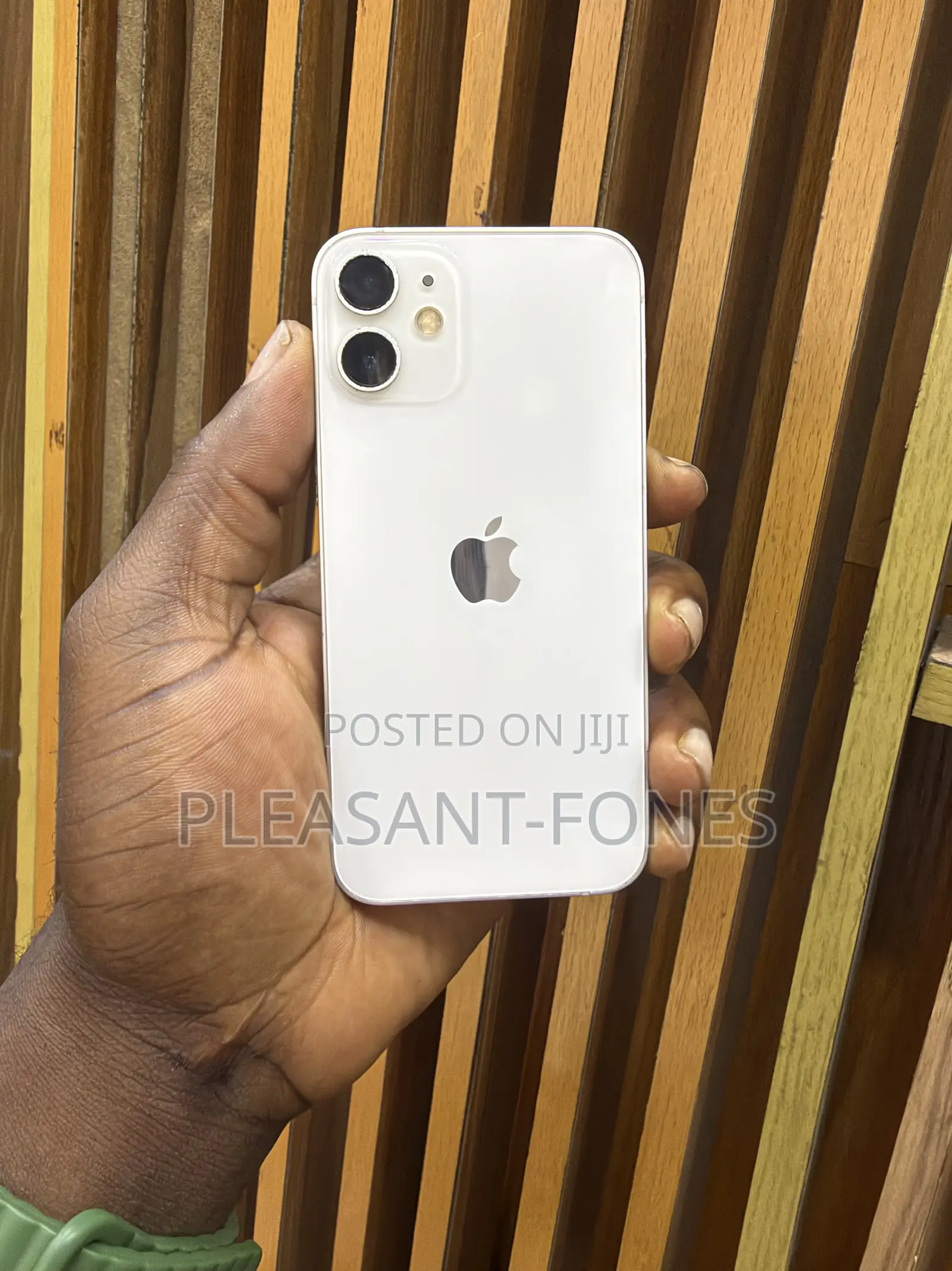 Apple iPhone 12 mini 64 GB White