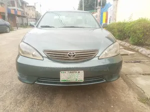 Toyota Camry 2005 Green