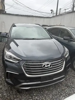 Hyundai Santa Fe 2015 Gray