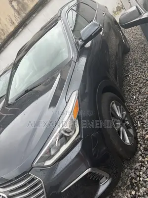 Hyundai Santa Fe 2015 Gray