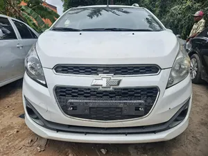 Chevrolet Spark 1LT 2013 White