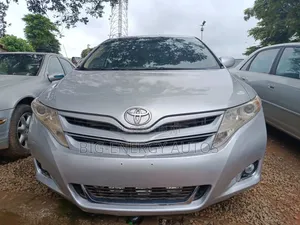 Toyota Venza 2012 Silver