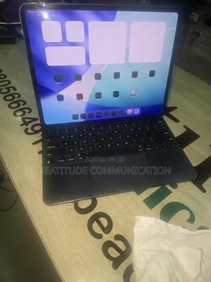 Apple iPad Pro 13 (2024) 256 GB Gray