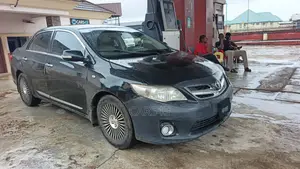 Toyota Corolla 2010 Black