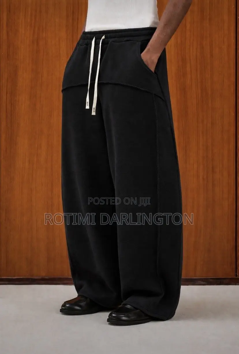 Plain Baggy Joggers