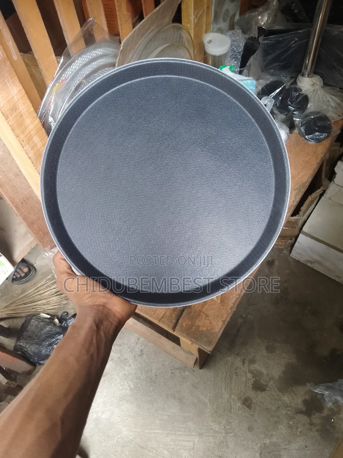 14" Non Skid Serving Tray