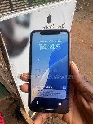 Apple iPhone XR 64 GB Pink