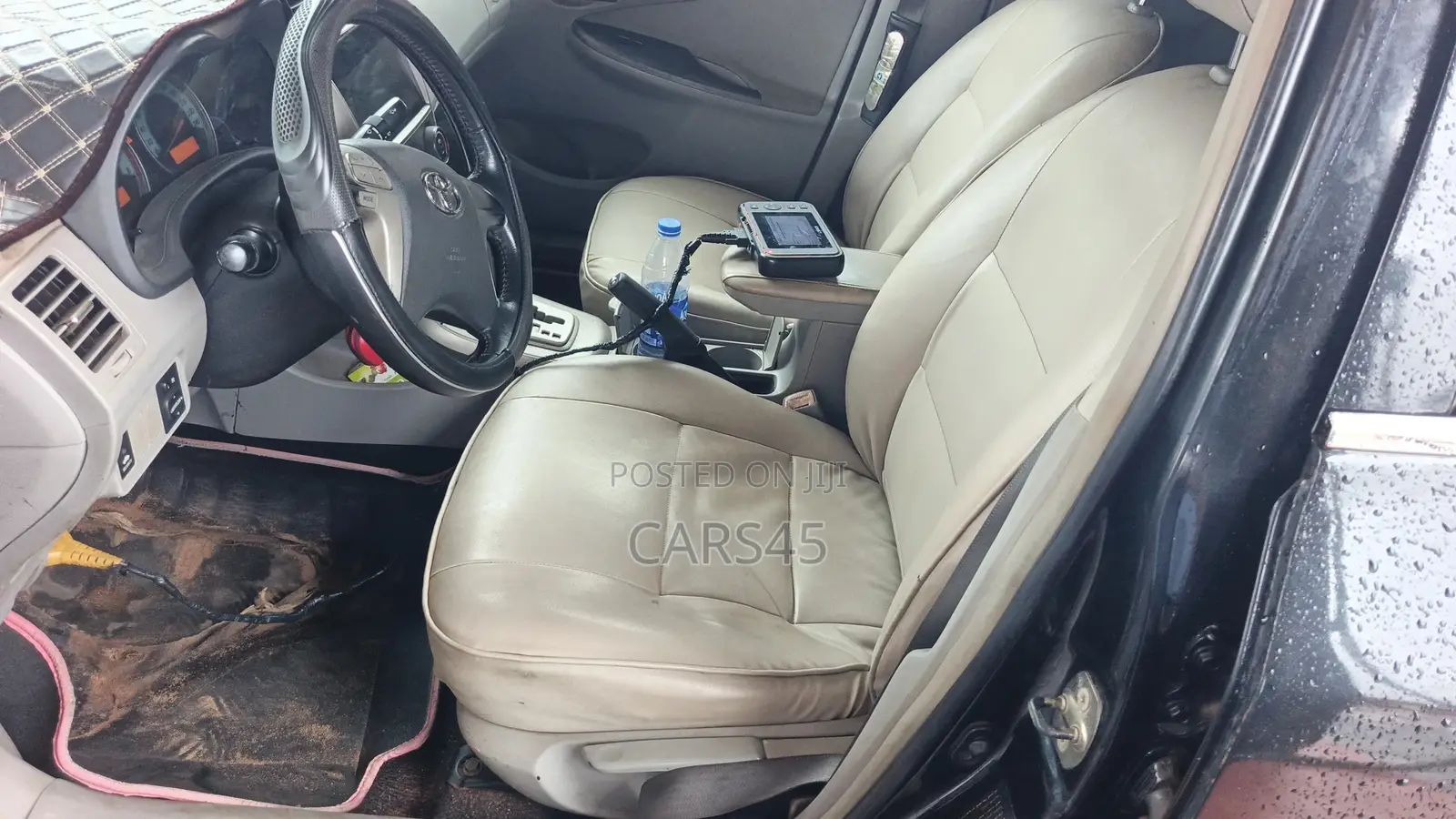 Toyota Corolla 2010 Black