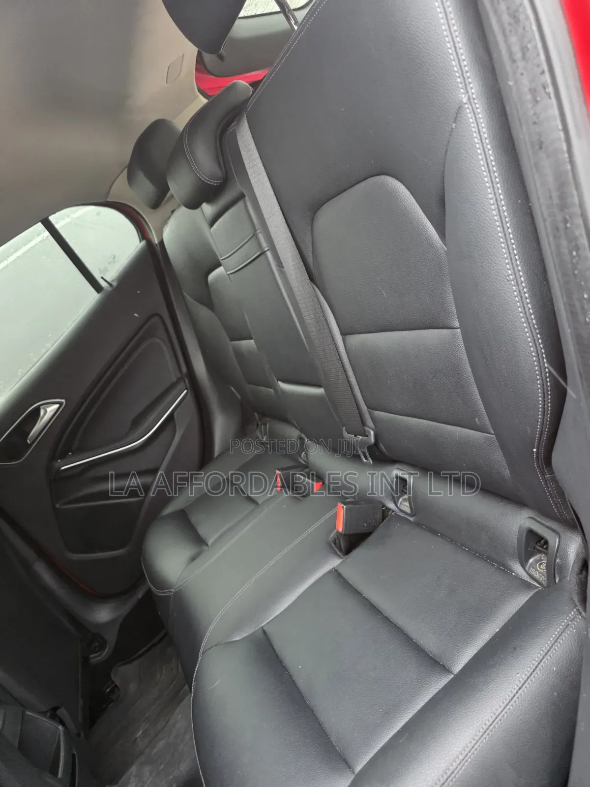 Mercedes-Benz GLA 250 2015 Red