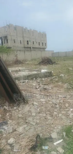 2400sqm Land