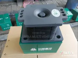 Sinotruk / HOWO Rubber Support / Damper Rubber Leaf Spring