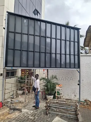 Hotels Screens