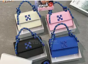 Beautiful/Elegant Gummy Jitney Top Handle Bag