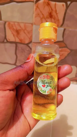 Women Breast Oil and Hips Elergement