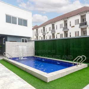 3bdrm Apartment in Ikate for sale