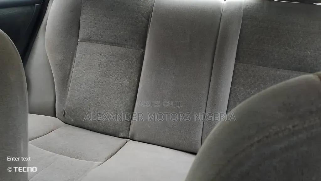 Toyota Corolla 2004 White
