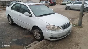 Toyota Corolla 2004 White