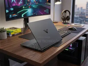 New Laptop HP Victus 15 24GB Intel Core i7 SSD 1T