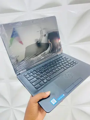 Laptop Dell Latitude E7270 8GB Intel Core i5 SSD 256GB