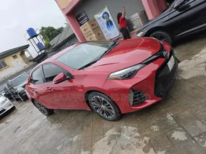Toyota Corolla S Plus 4dr Sedan (1.8L 4cyl CVT) 2016 Red