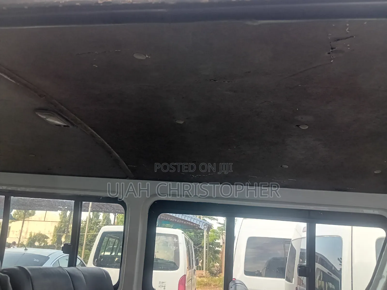 Toyota HiAce 2013 White