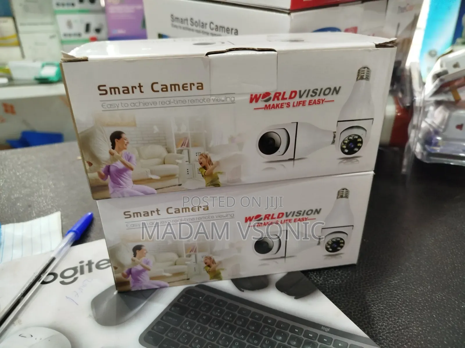 Single Lens Bulb Camera
