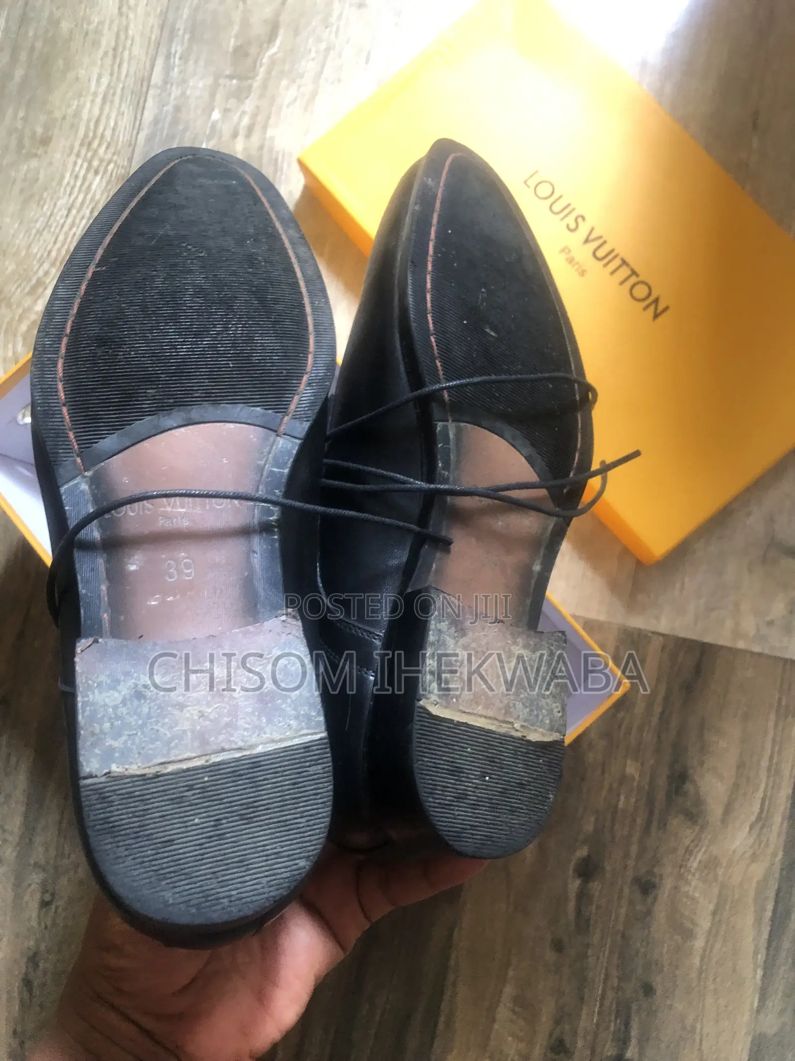 Black LV Shoe