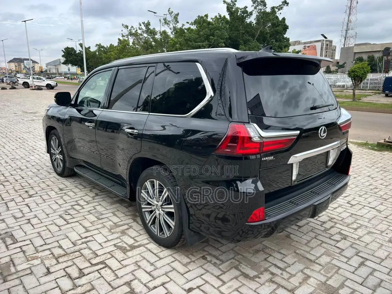 Lexus LX 2018 Black
