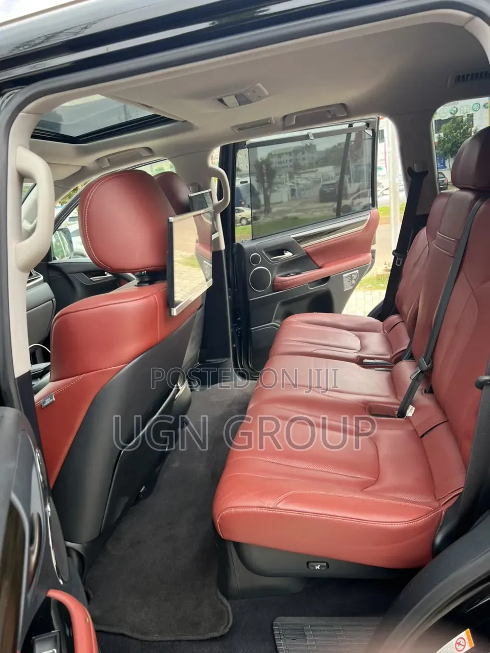 Lexus LX 2018 Black