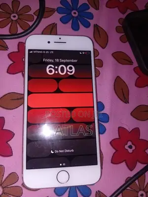 Apple iPhone 8 64 GB Gold