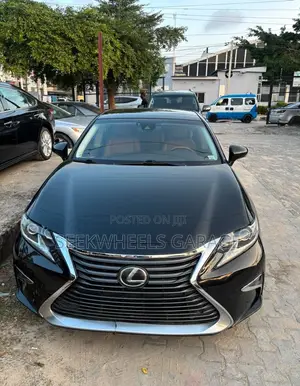 Lexus ES 2017 Black