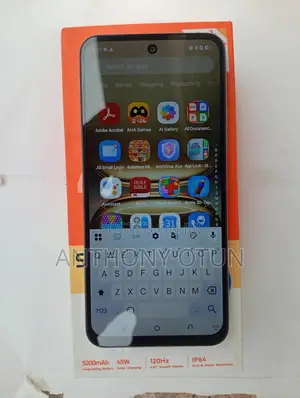 Tecno Spark 40 256 GB Silver