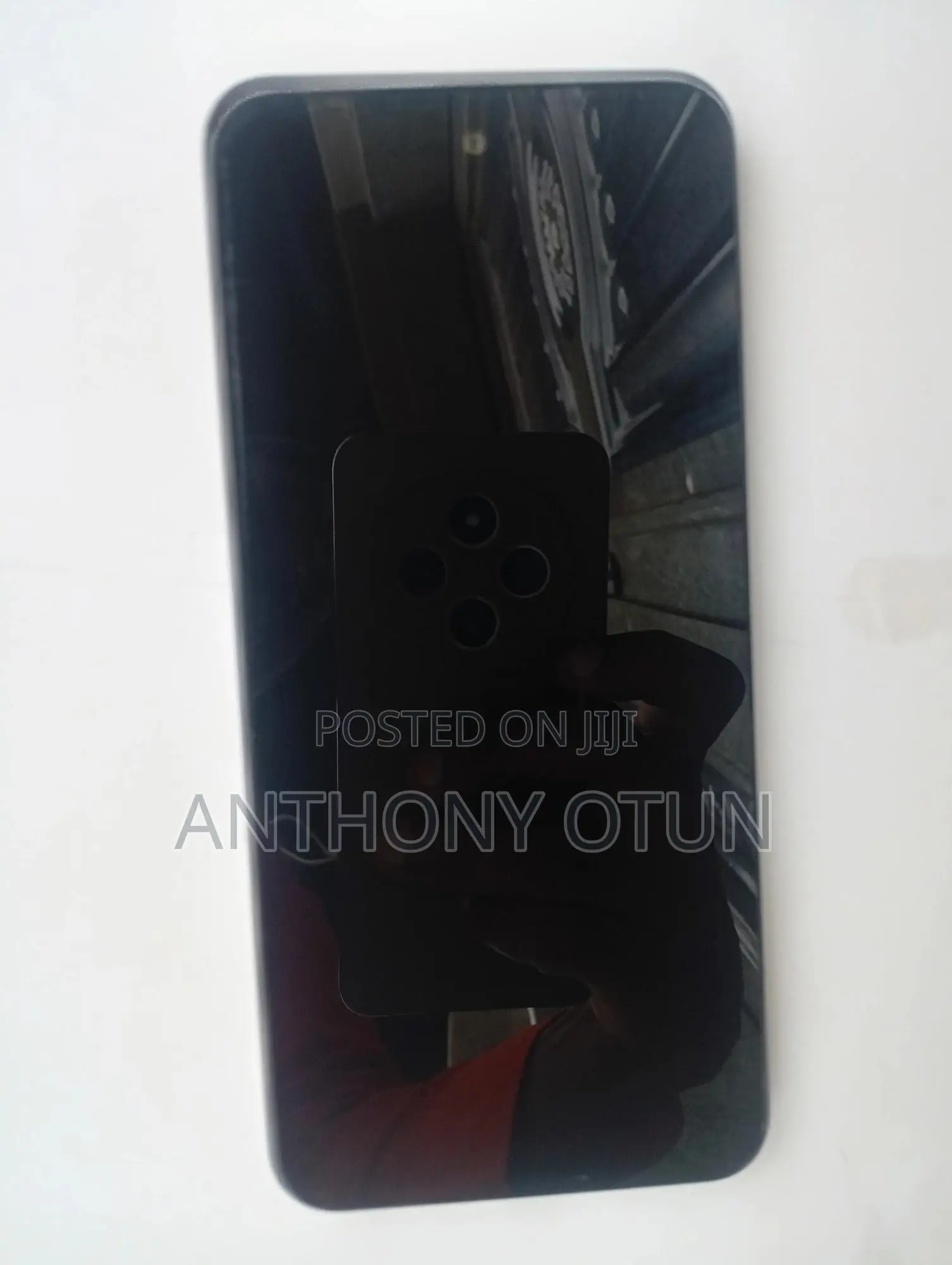 Tecno Spark 40 256 GB Silver