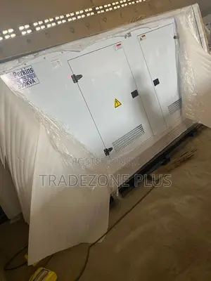 Powerful Perkins 300kVA Soundproof Generator