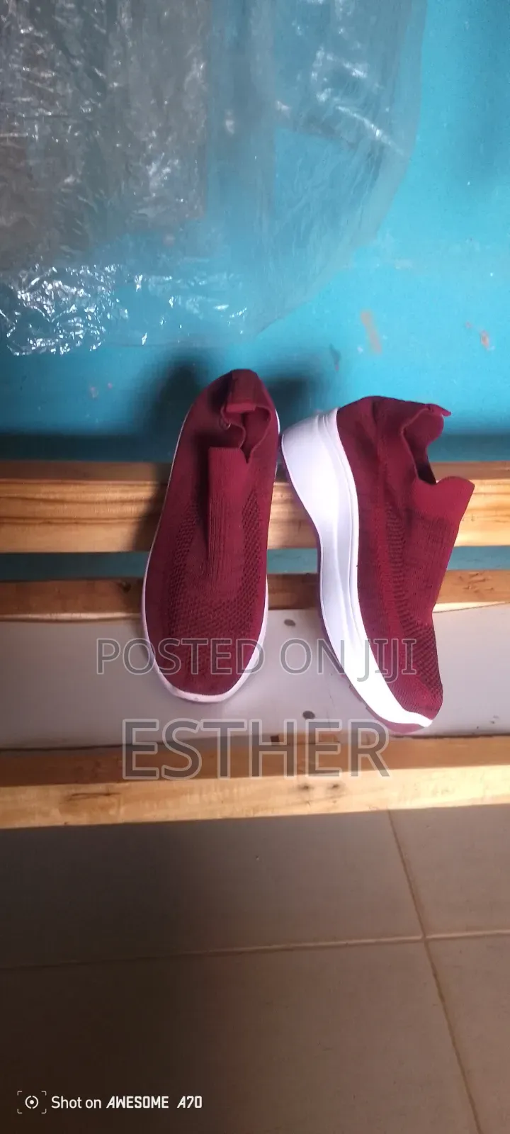 Stock Sneaker
