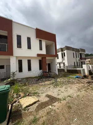 4bdrm Duplex in Apo District for sale