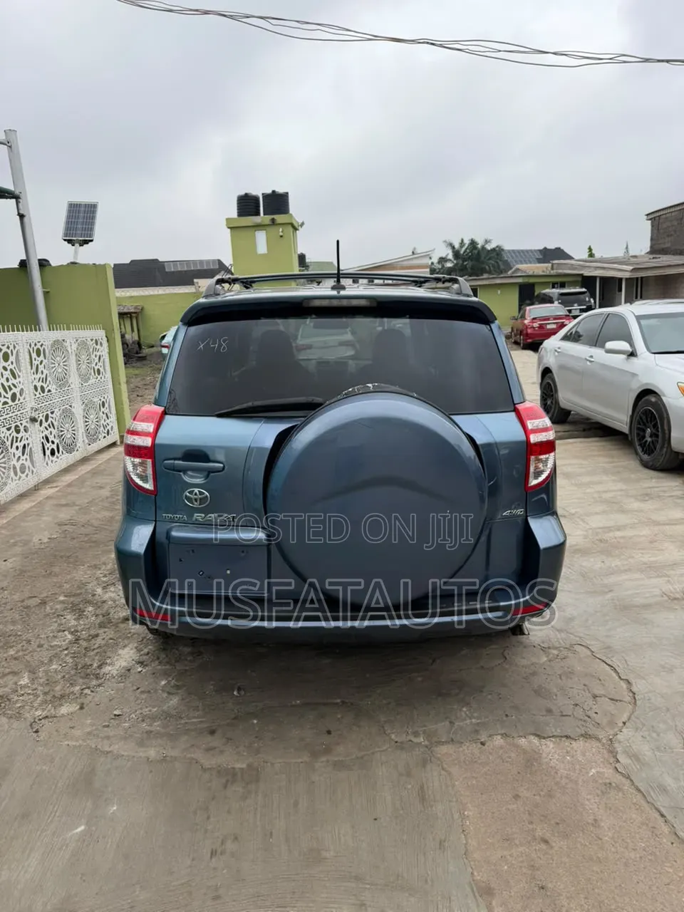 Toyota RAV4 2010 Blue